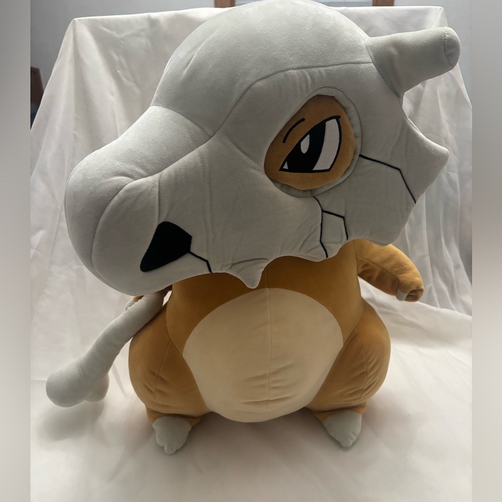 Pokémon Cubone Giant 24" Plush Jazwares GameStop Exclusive Jumbo